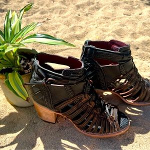 Freebird leather shoes size 7